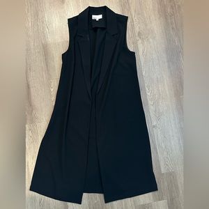 DR2 sleeveless black collared blazer duster